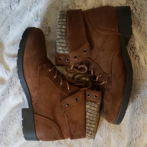 Cognac Sweater Trim Booties